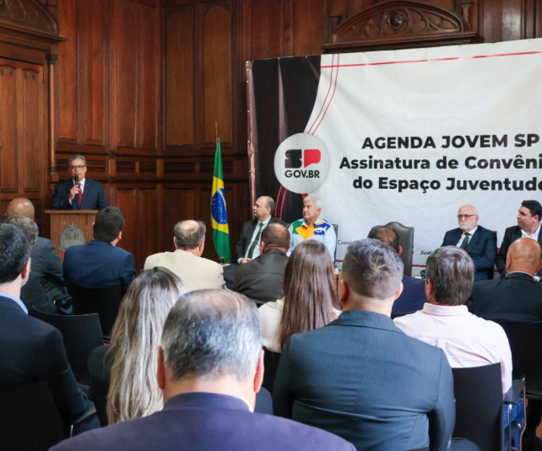 A Secretaria de Estado da Justiça e Cidadania (SJC) assinou, nesta segunda-feira (18), no Palácio dos Campos Elíseos, os primeiros...