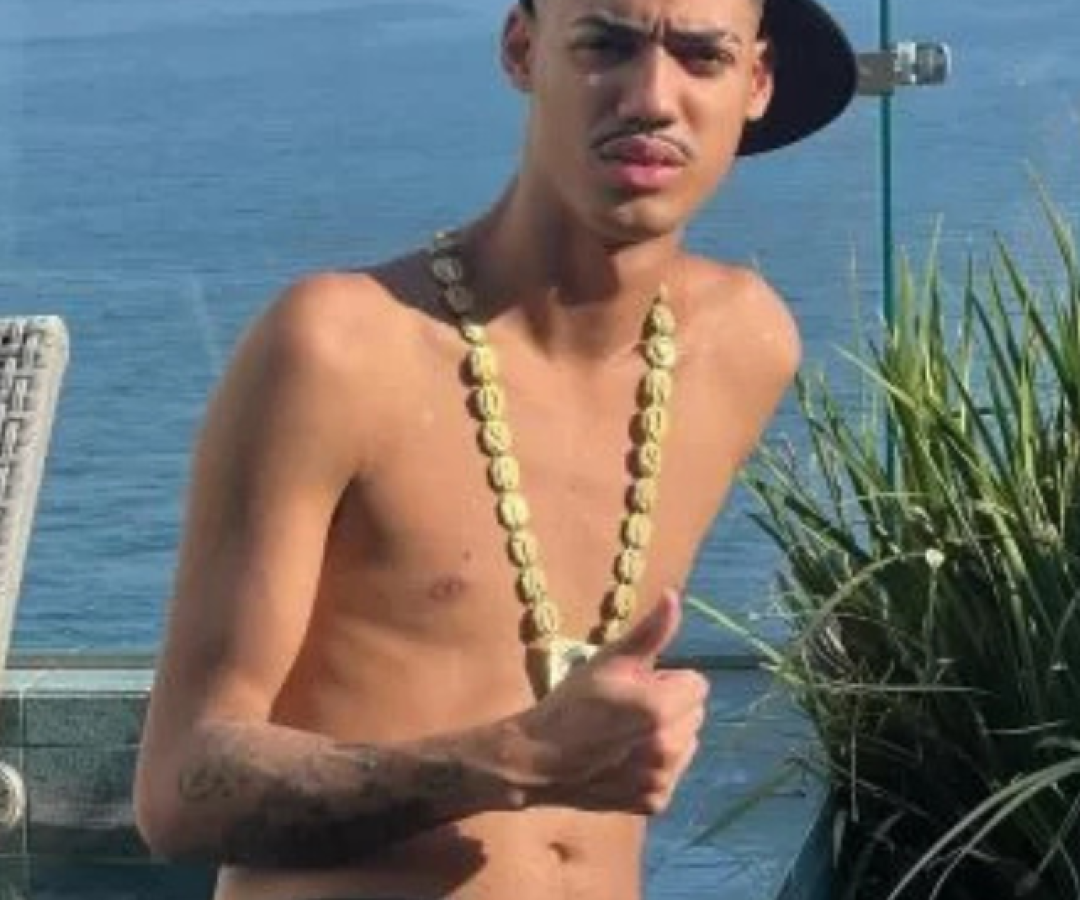 O influenciador digital Alexsander José Rodrigues da Silva, conhecido como “Moskitão”, foi condenado pela 2ª Vara Cível do Foro Regional...