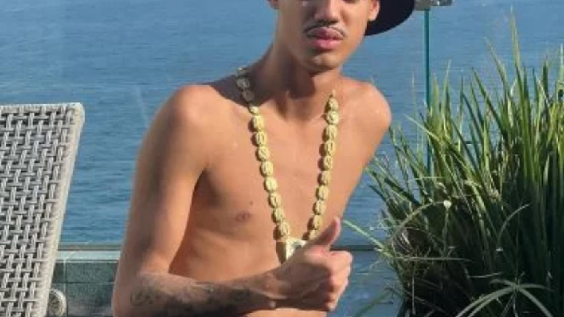 O influenciador digital Alexsander José Rodrigues da Silva, conhecido como “Moskitão”, foi condenado pela 2ª Vara Cível do Foro Regional...