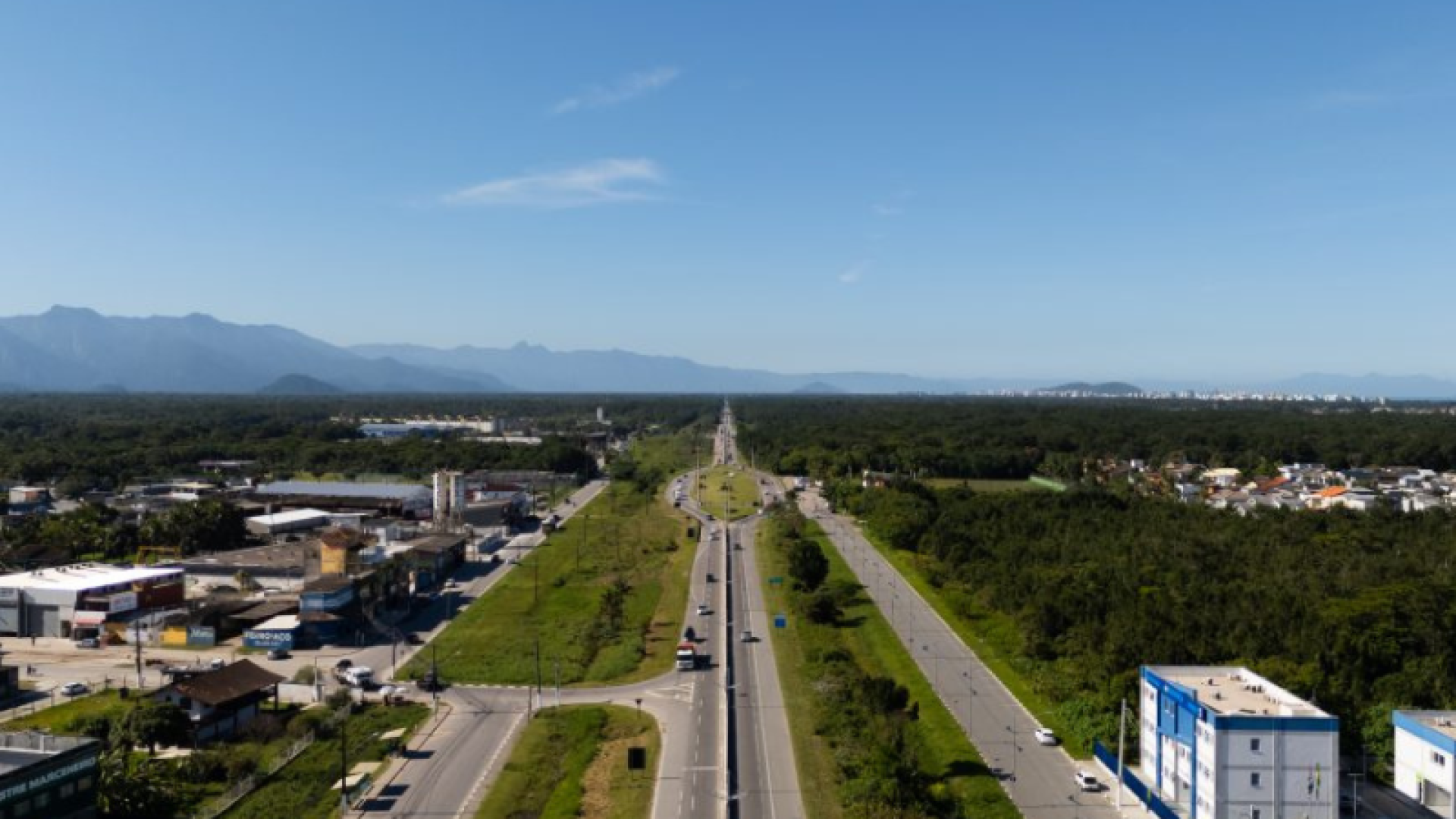 Com a concessão das rodovias do Lote Litoral, que conectam o Alto Tietê ao litoral sul do estado, São Paulo vai abrigar...