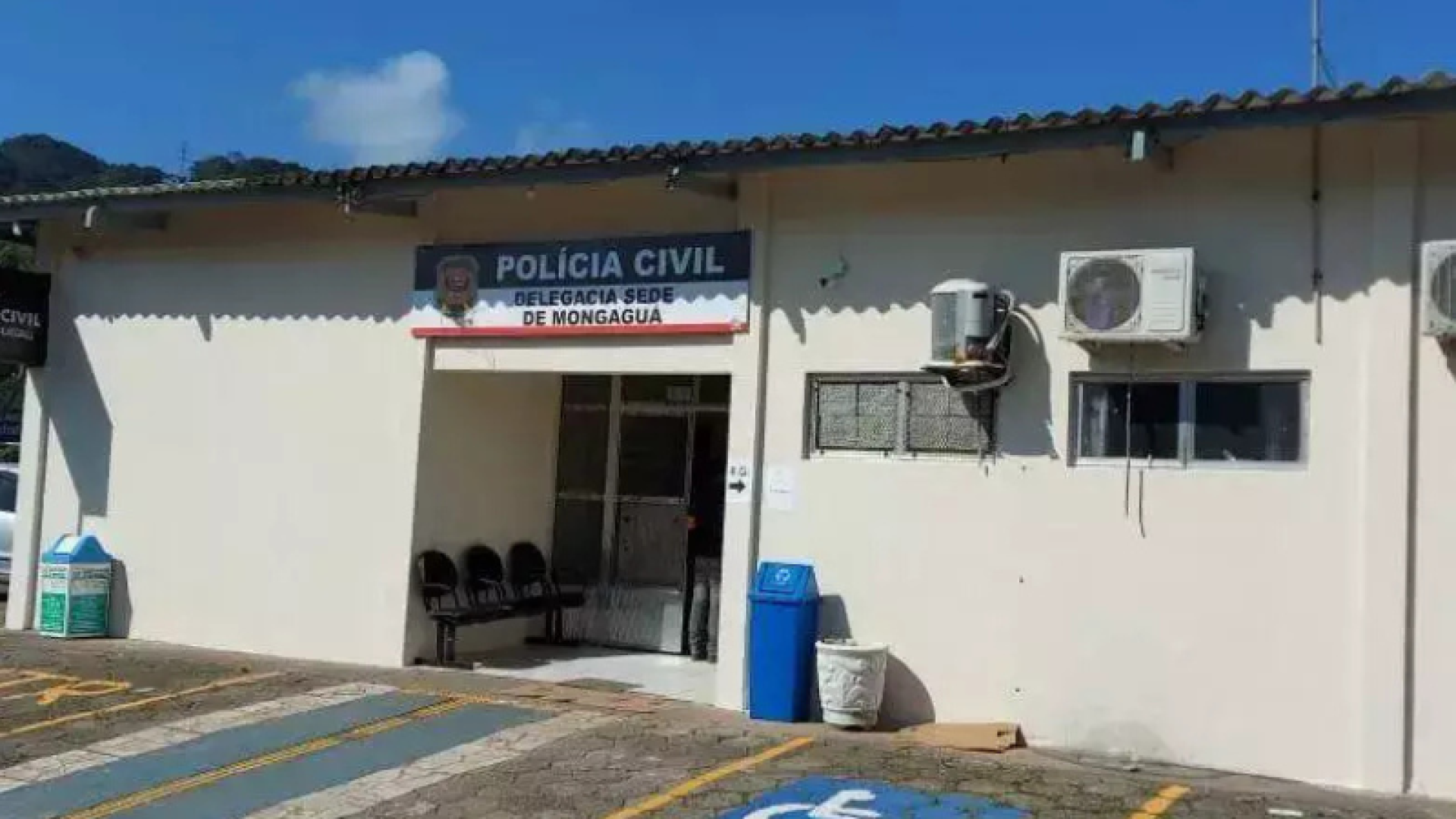 Uma jovem de 22 anos foi vítima de importunação sexual na noite de terça-feira (19), em Mongaguá, no litoral de São Paulo.