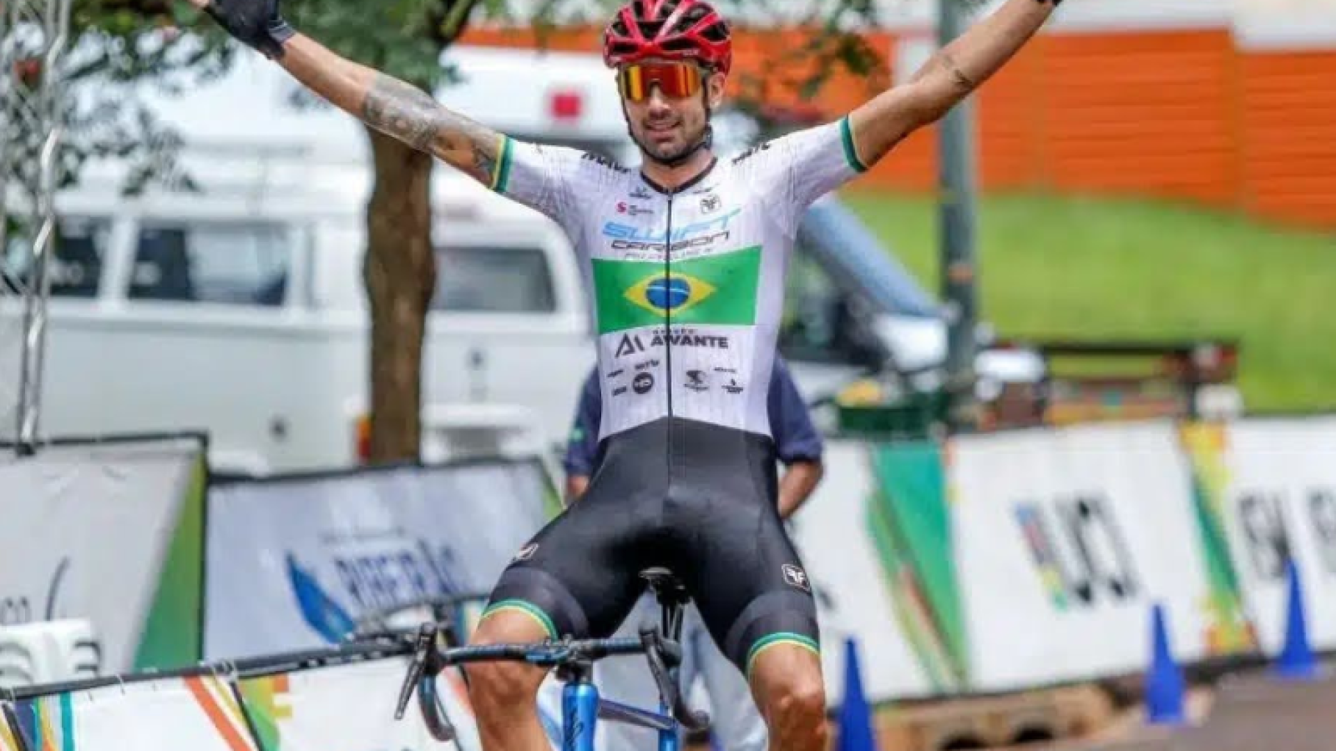 Dois atletas da equipe Soul Cycle Santos / Fupes integram a seleção brasileira no Campeonato Mundial de Estrada de Paraciclismo...