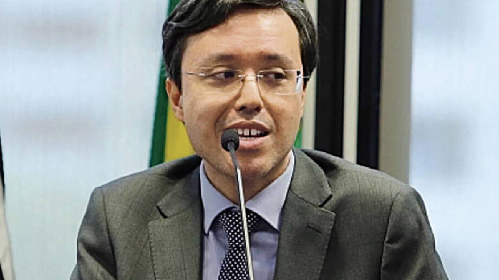 A Secretaria da Fazenda e Planejamento de São Paulo anunciou nesta segunda (25) o afastamento de seis auditores fiscais suspeitos...