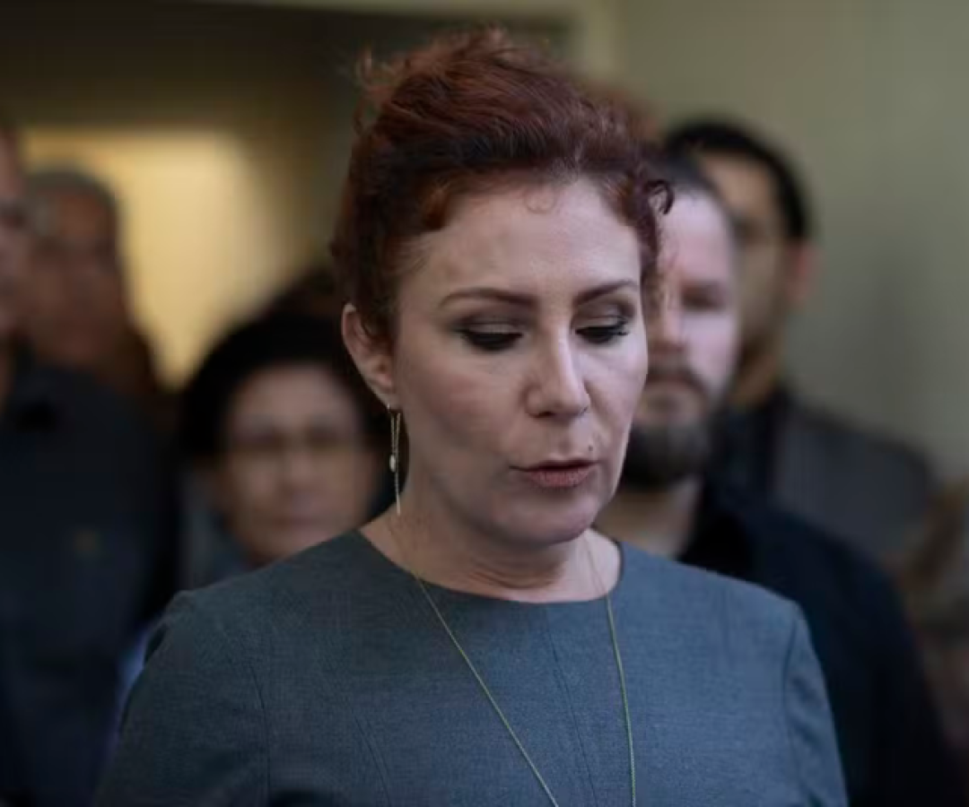 A deputada federal Carla Zambelli (PL-SP), considerada foragida da Justiça brasileira, seguirá presa na Itália enquanto aguarda...