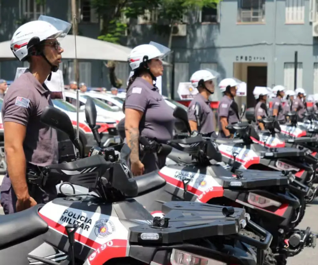 A Baixada Santista enfrenta um cenário de crescente insegurança, com roubos e furtos liderando as estatísticas criminais.