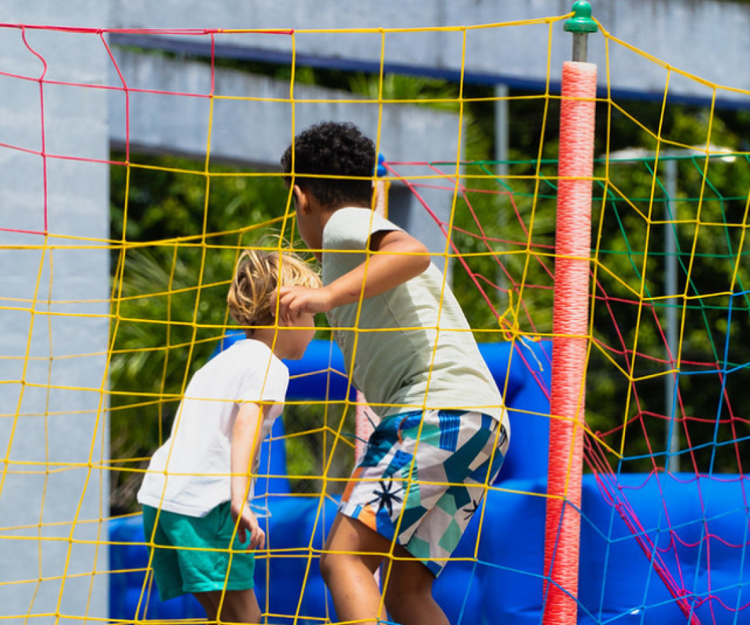 A Prefeitura de Bertioga realiza neste domingo (14), das 12h às 17h, mais uma edição do projeto Ruas e Praças de Lazer, que oferece...