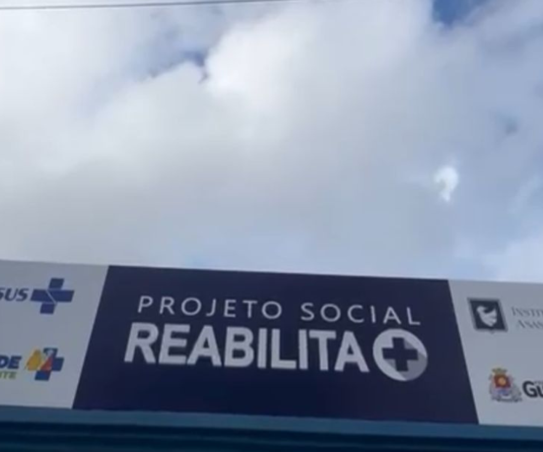A Prefeitura de Guarujá inaugurou nesta sexta-feira (12) o projeto social “Reabilita Fisioterapia – Enseada”, localizado na Rua Archibald...