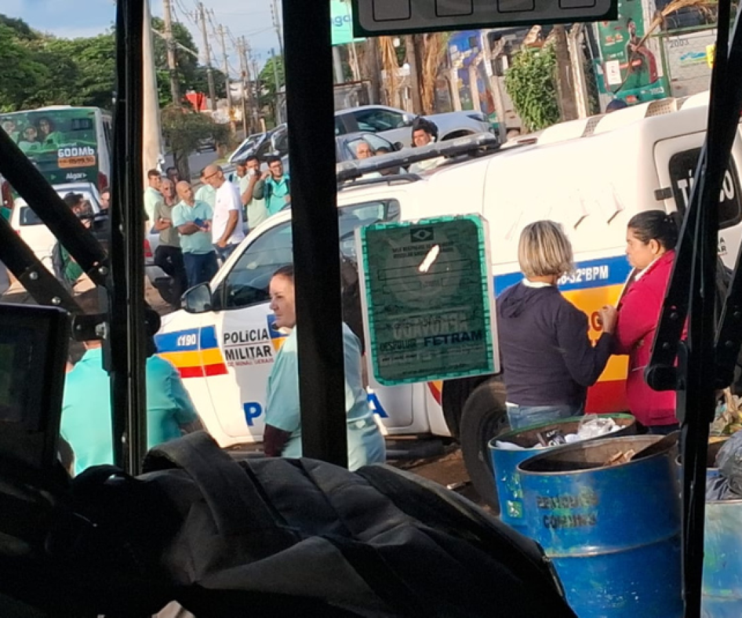 Paralisação afeta transporte coletivo em Uberlândia e prefeitura notifica empresas