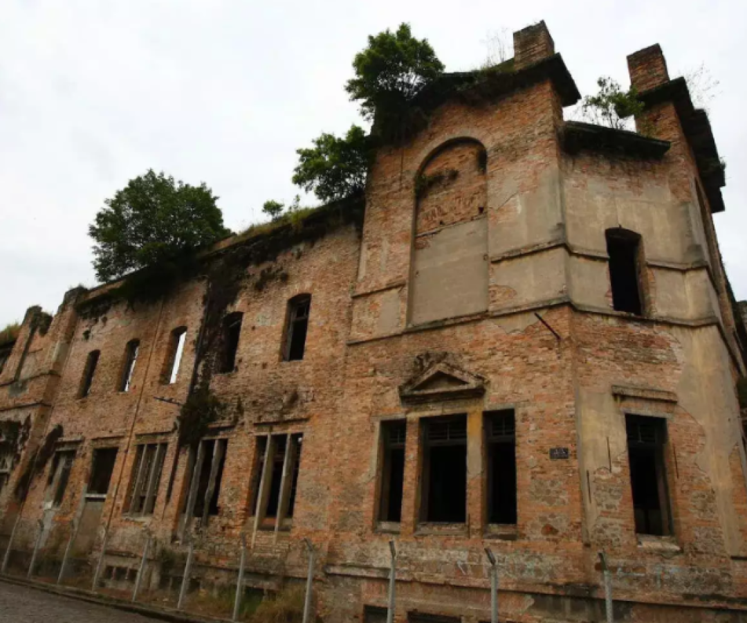 Revitalização da Hospedaria dos Imigrantes em Santos unirá moradia, cultura e turismo