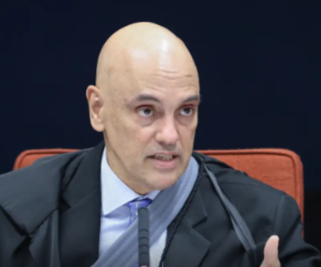 Defesa de Bolsonaro tem até hoje para entregar alegações finais ao STF Advogados tiveram 15 dias para preparar suas versões finais