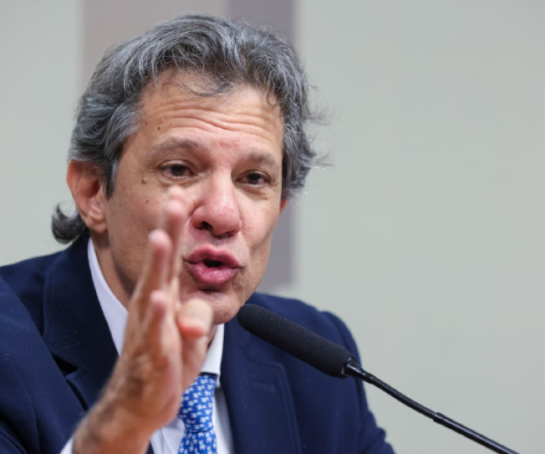 Haddad descarta candidatura em 2026 e diz que decisão cabe a Lula