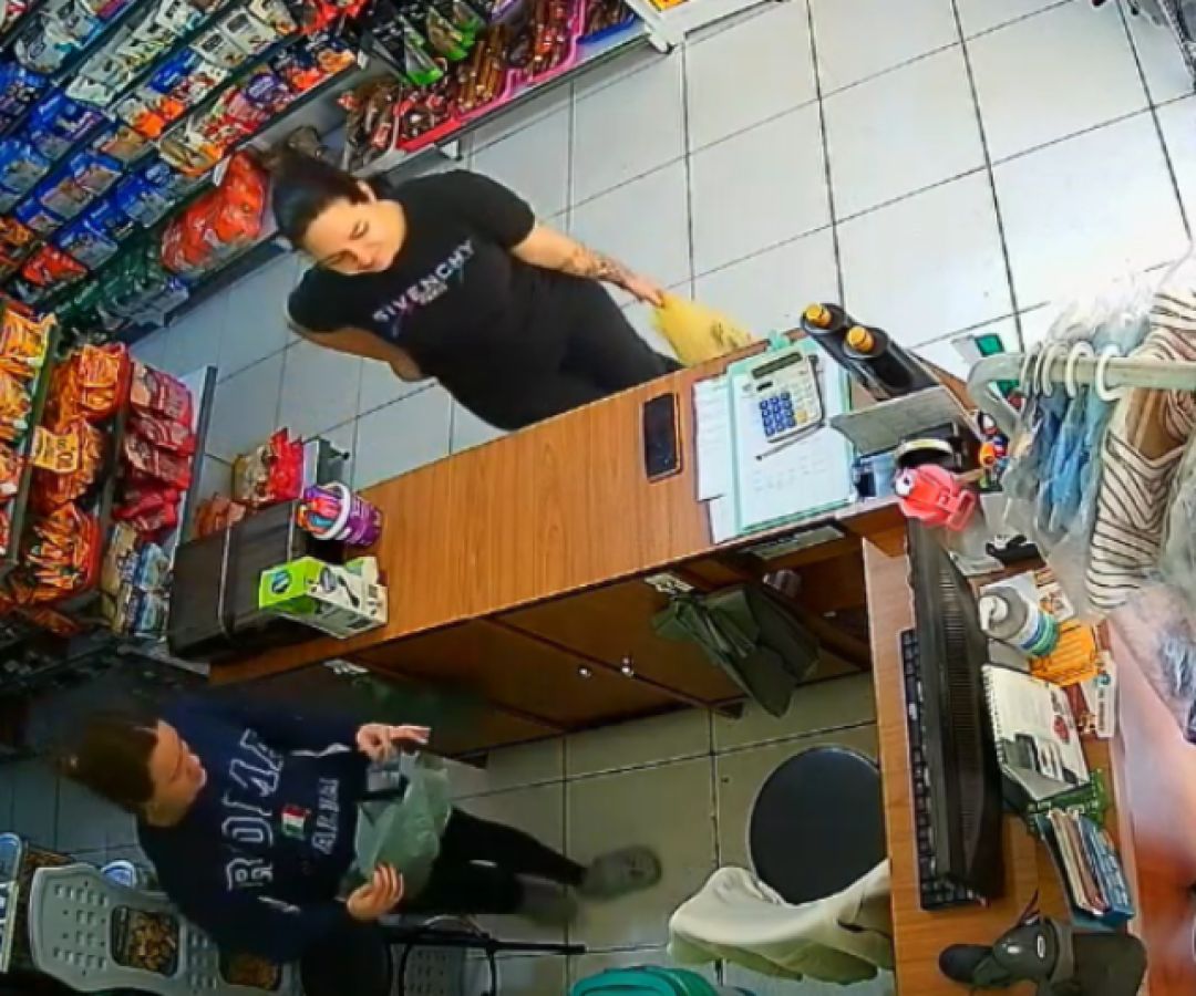 Mãe é flagrada comprando veneno antes da morte do filho em São Paulo