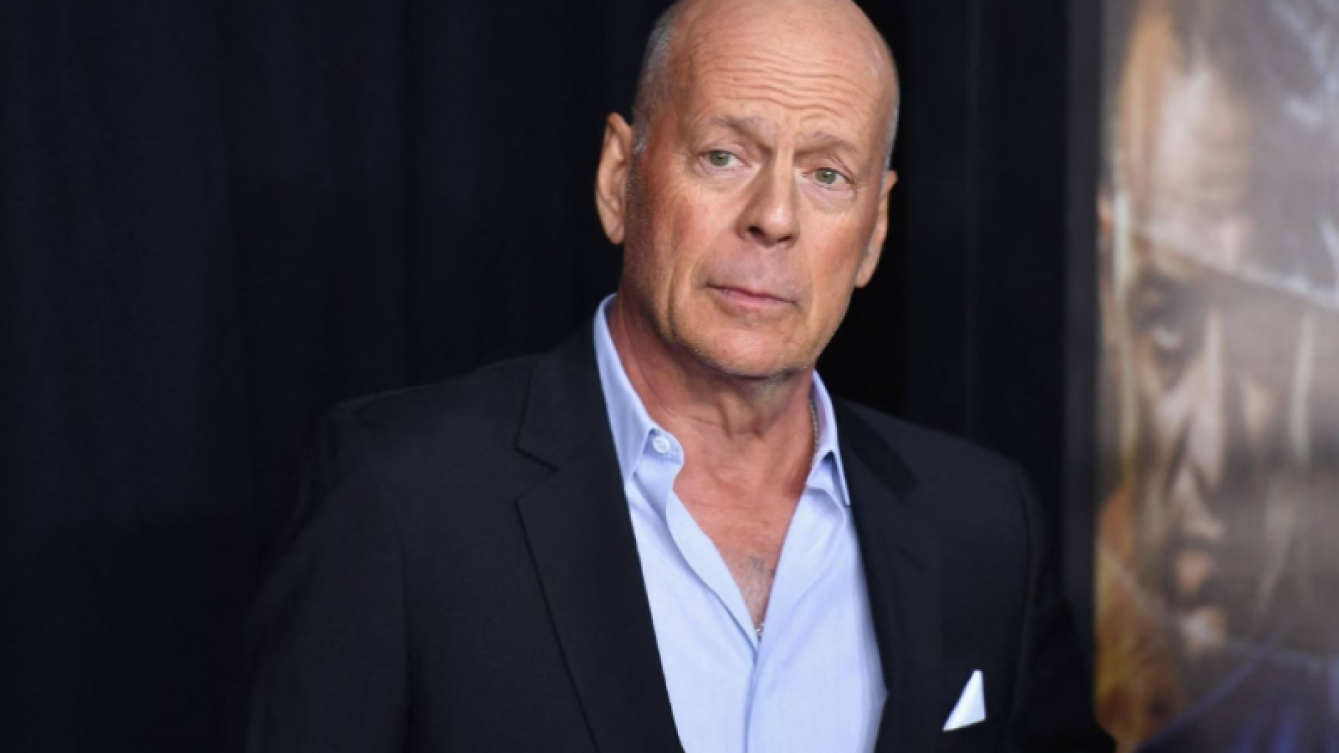 Bruce Willis é internado em casa de apoio após avanço de demência