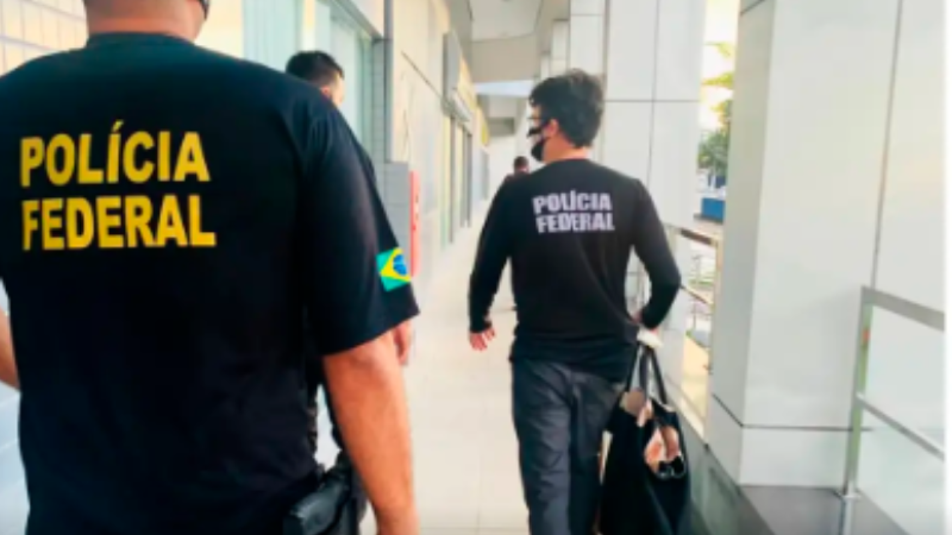 Oito pessoas continuam foragidas após megaoperação da Polícia Federal