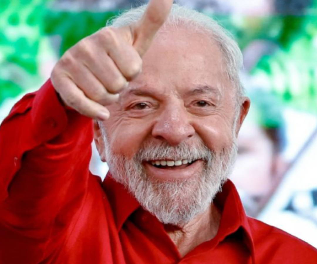 Lula defende negociação com Trump e reafirma direito à defesa no julgamento de Bolsonaro