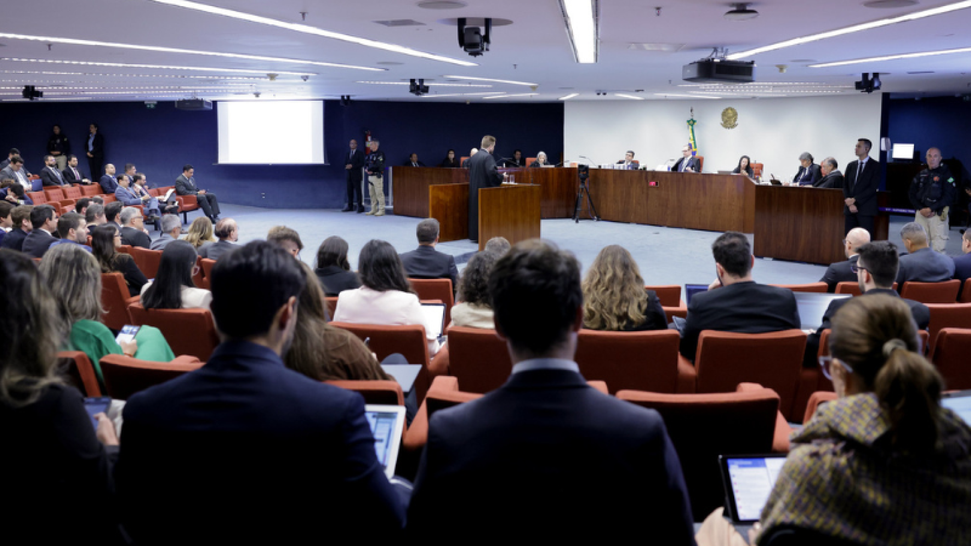 Veja os principais pontos de segundo dia do julgamento de Bolsonaro