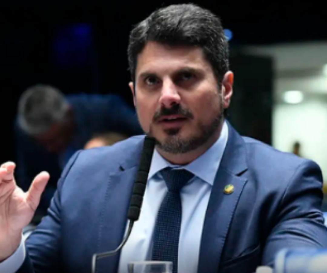 Senado oficializa afastamento de Marcos do Val por 115 dias