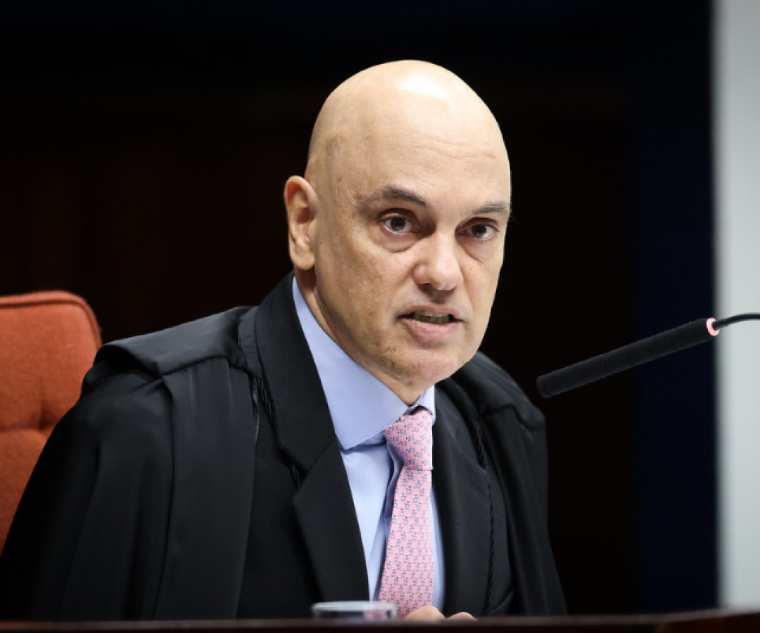 Trama golpista: Moraes vota por manter delação premiada de Mauro Cid