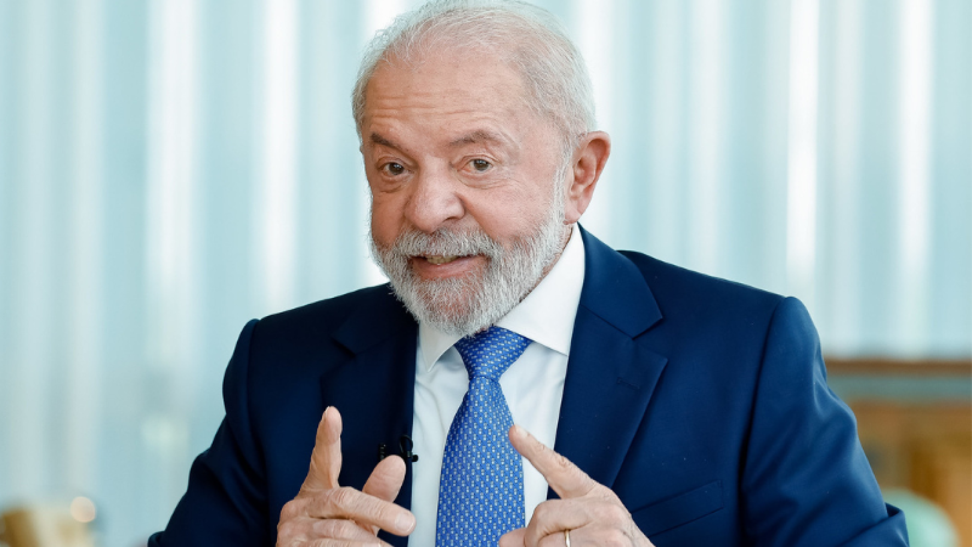 Lula lembra covid e diz que saúde não tem esquerda ou direita