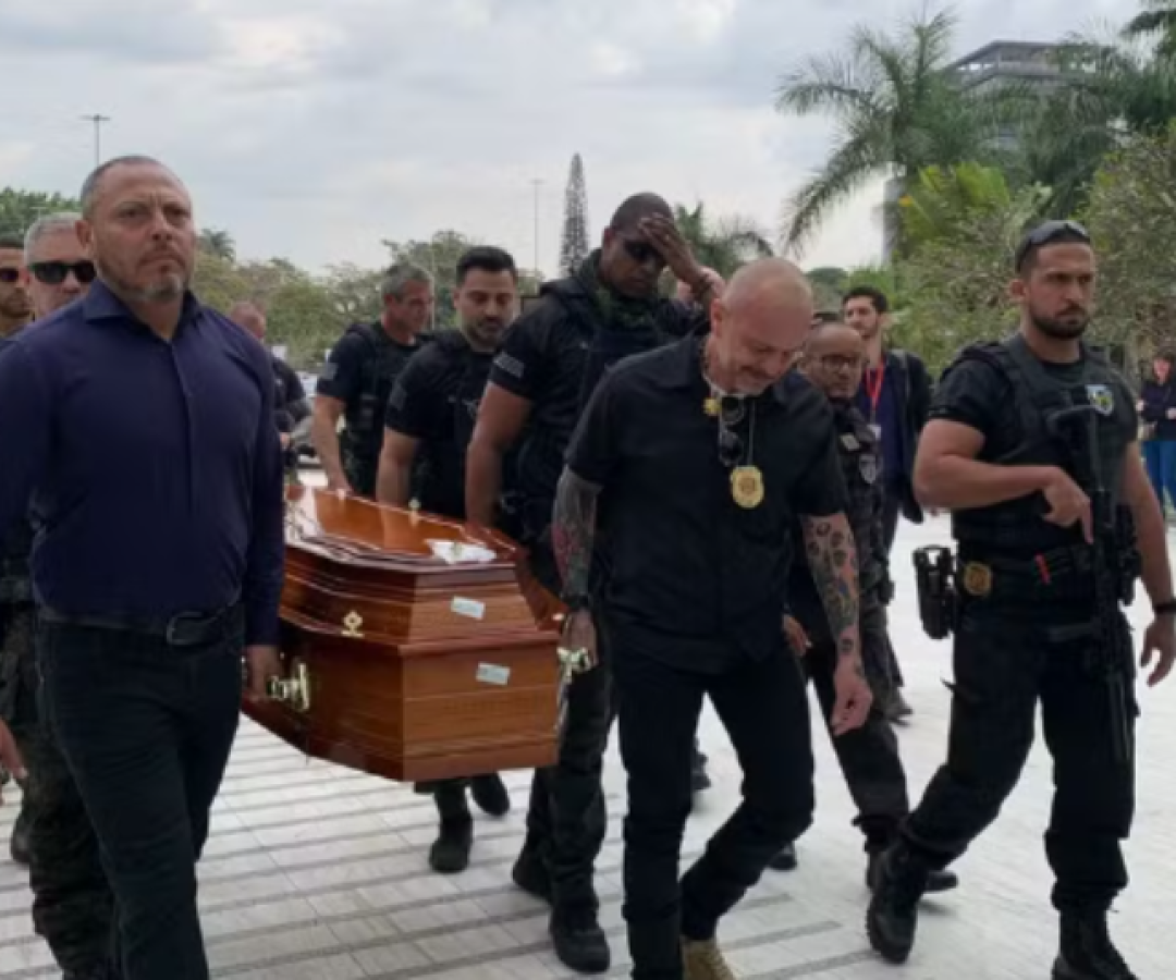 Corpo de Ruy Ferraz Fontes é velado na Alesp com presença de autoridades