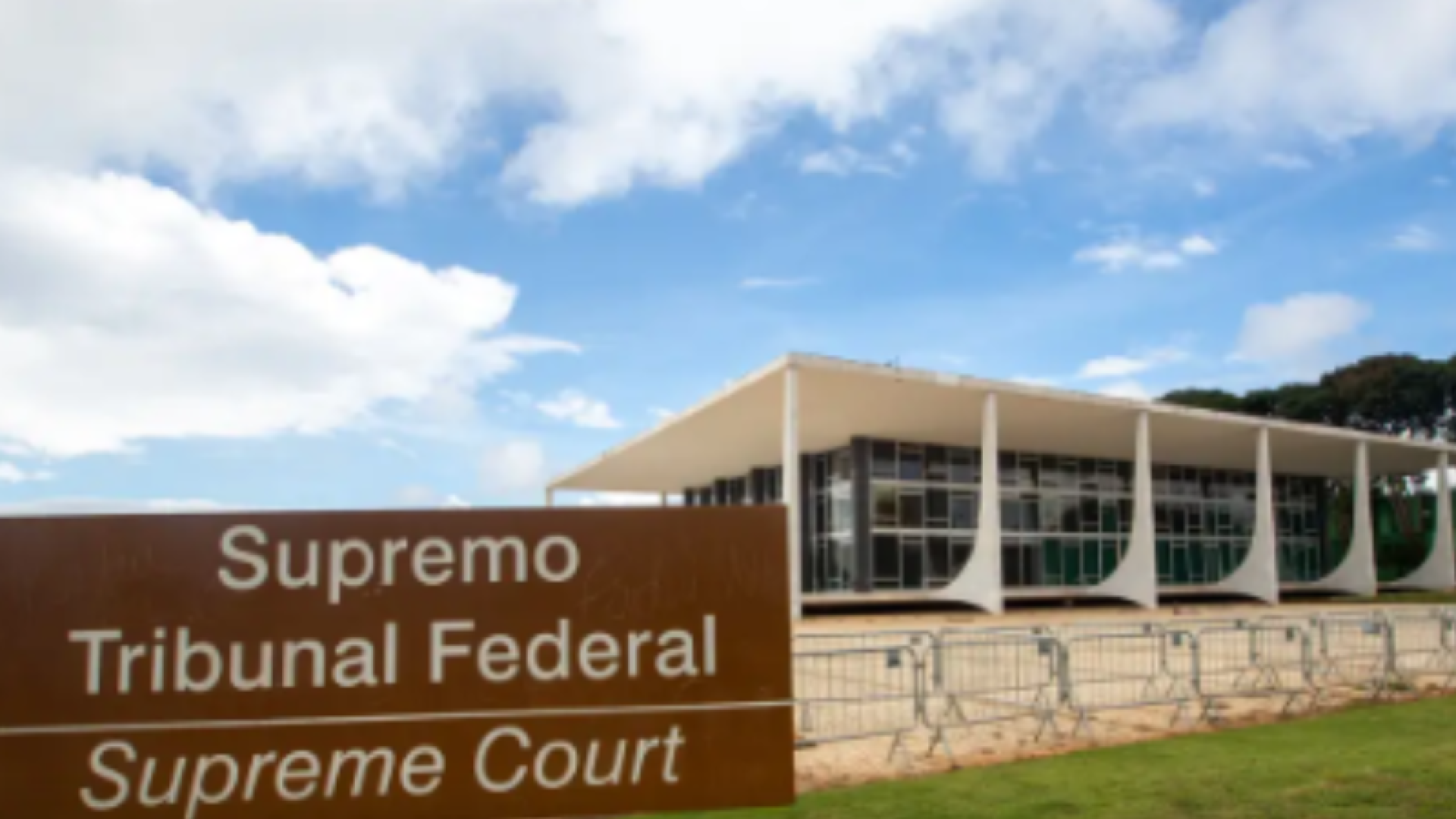 Base do governo na Câmara vai ao STF contra PEC da Blindagem