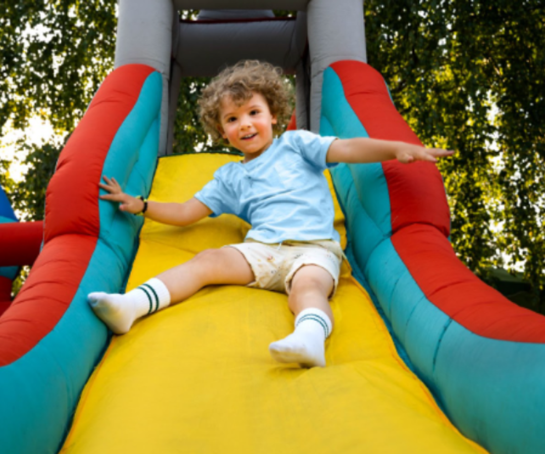 Comerciantes de Santos realizam Festa do Dia das Crianças com atrações gratuitas