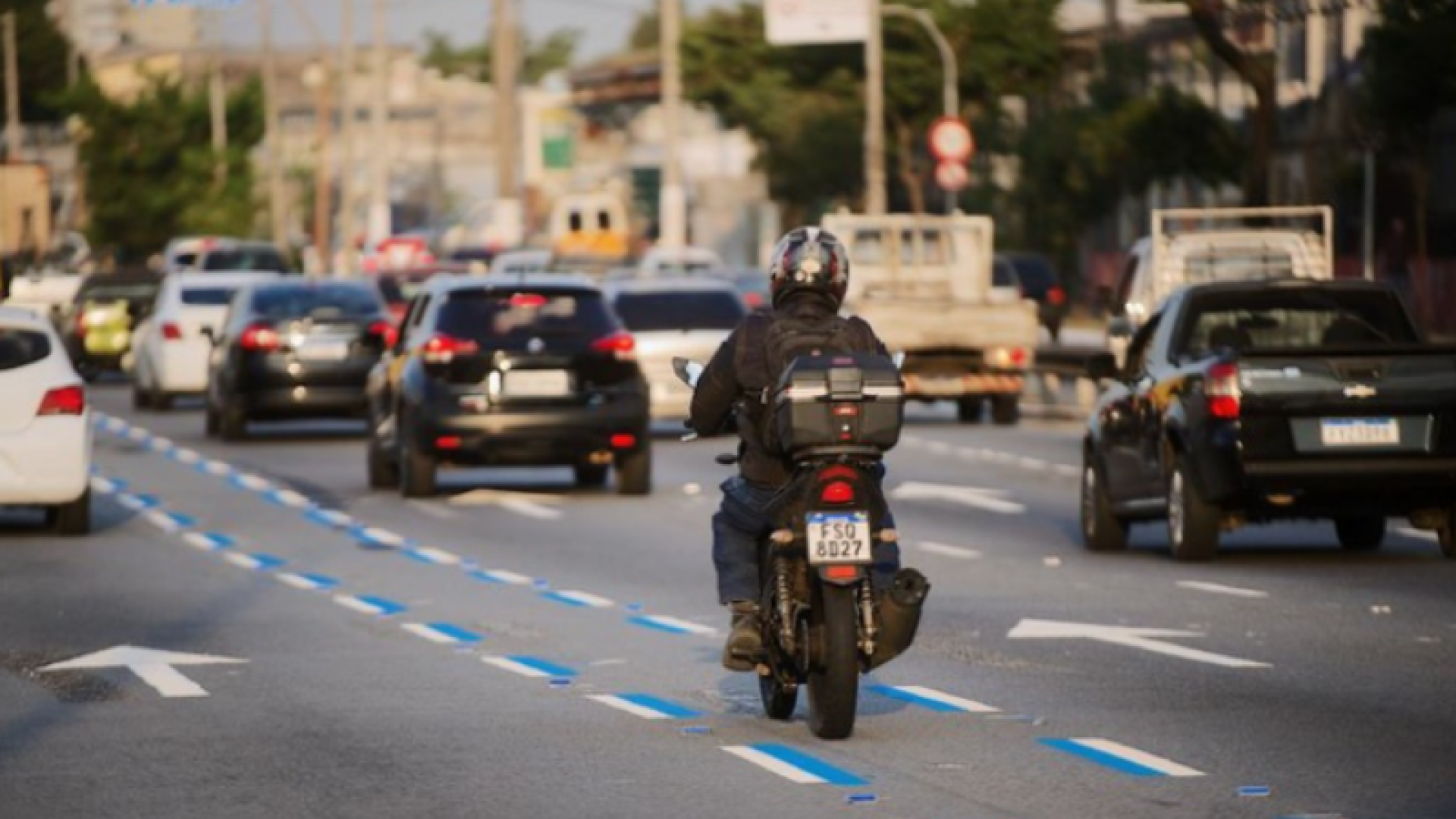 Santos implantará faixas exclusivas para motociclistas nas vias públicas