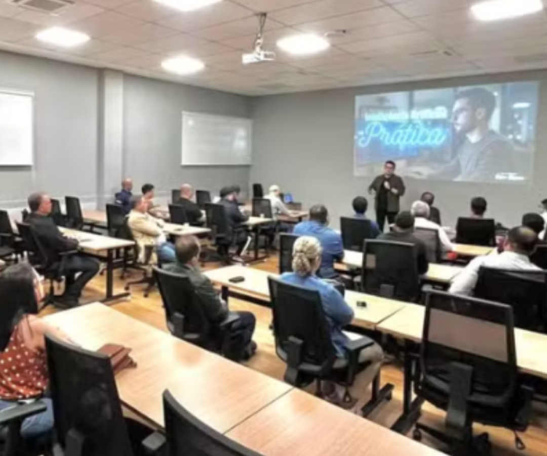 Sebrae oferece curso gratuito para capacitar comerciantes da Baixada Santista para a Black Friday