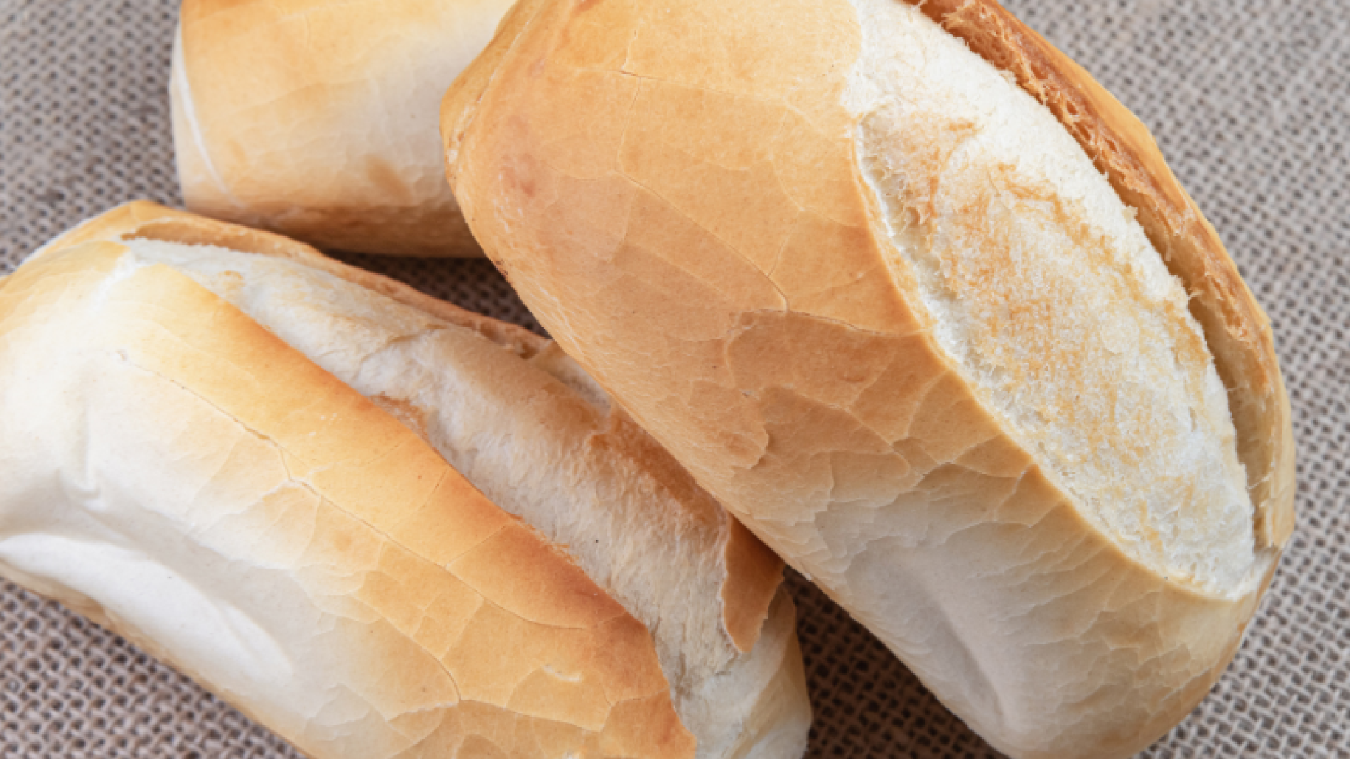 Campanha “Pão Solidário” une padarias na Baixada Santista para ajudar instituições sociais