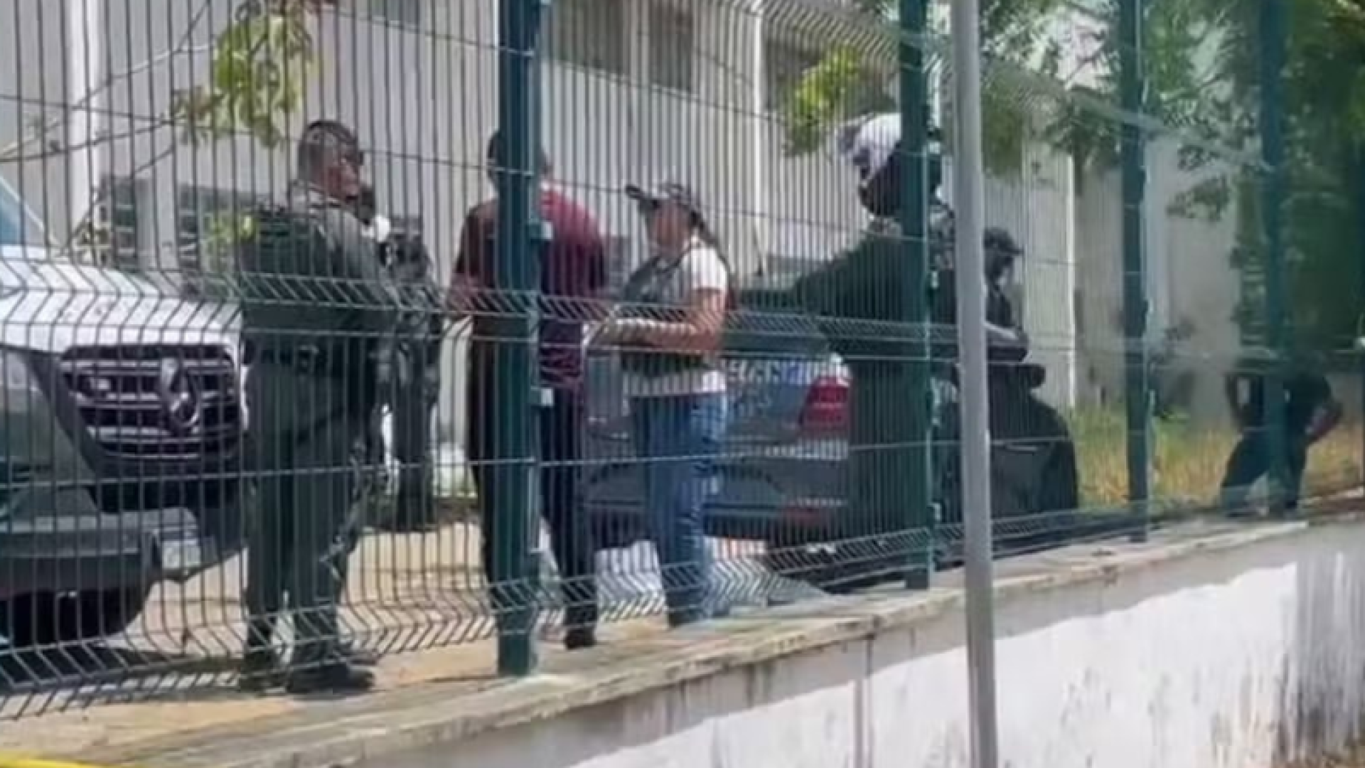 Tiroteio em escola de Sobral deixa dois alunos mortos e três feridos; tiros partiram de fora do colégio