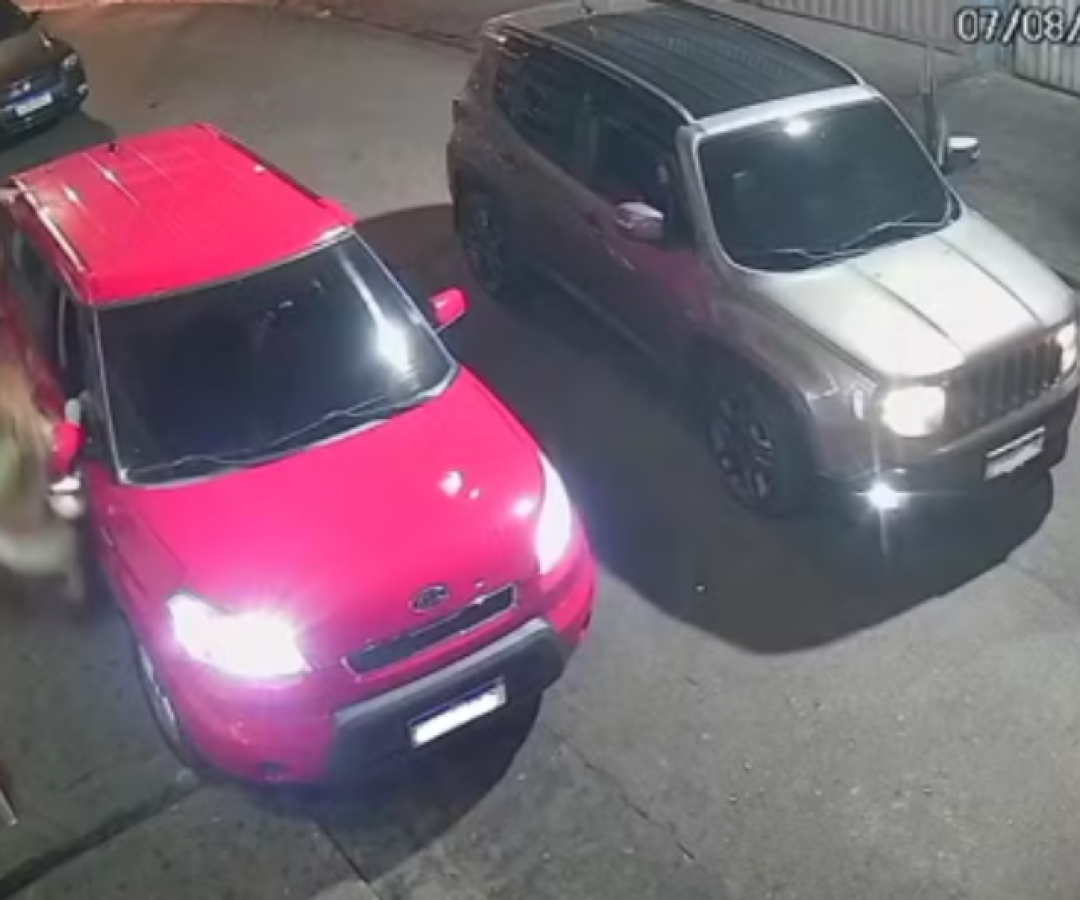 Homem é preso após agredir ex-namorada e violar medida protetiva na Zona Leste de SP