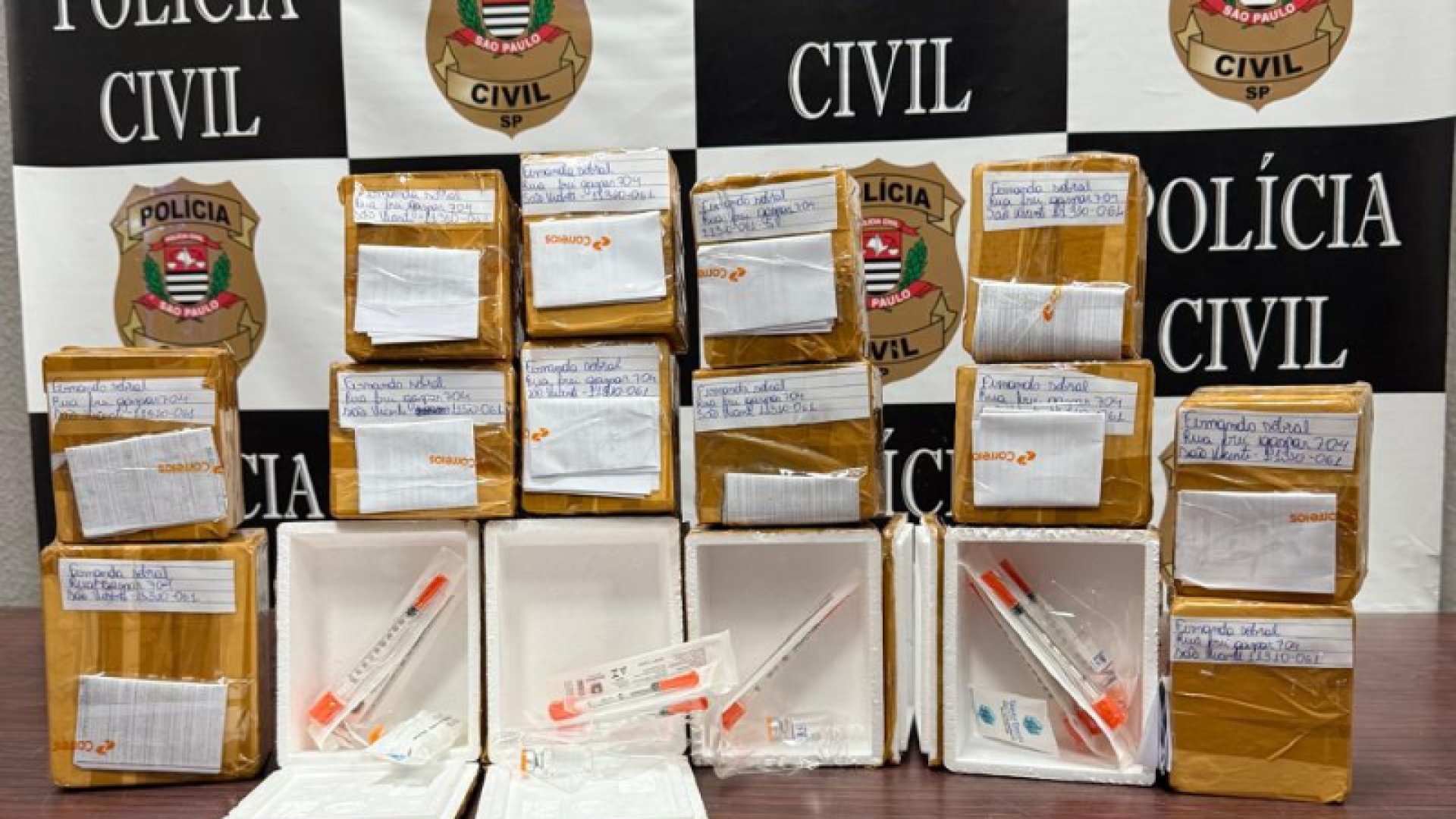 Nacional Foto Portal (64) Polícia Civil intercepta envio de medicamentos de uso controlado pelos Correios em Santos