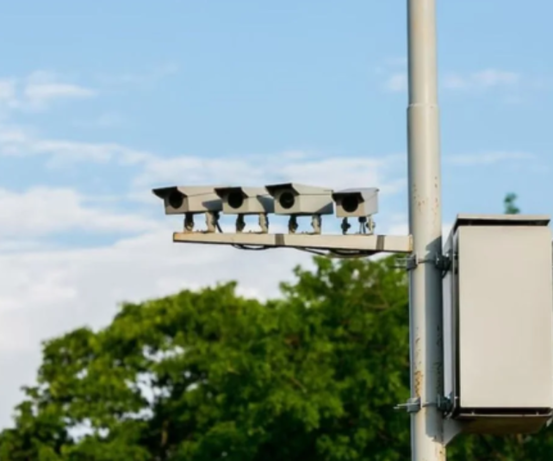 Radar que multa por barulho é testado em cidade do interior de SP
