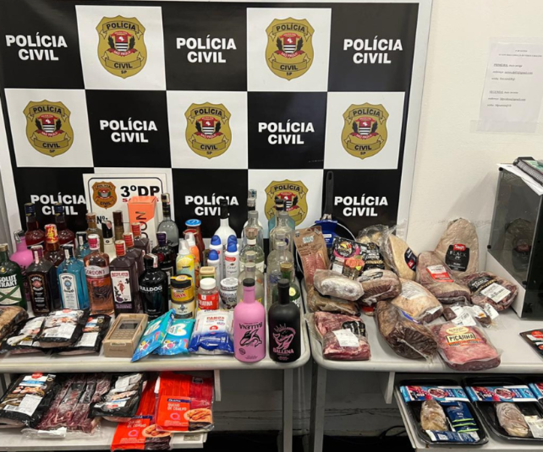 Polícia Civil desmantela depósito de produtos furtados e prende responsável por revenda de itens de luxo em Santos