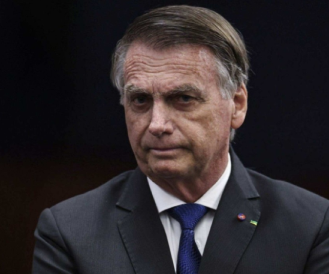 Maioria dos brasileiros apoia prisão domiciliar de Bolsonaro segundo pesquisa Quaest