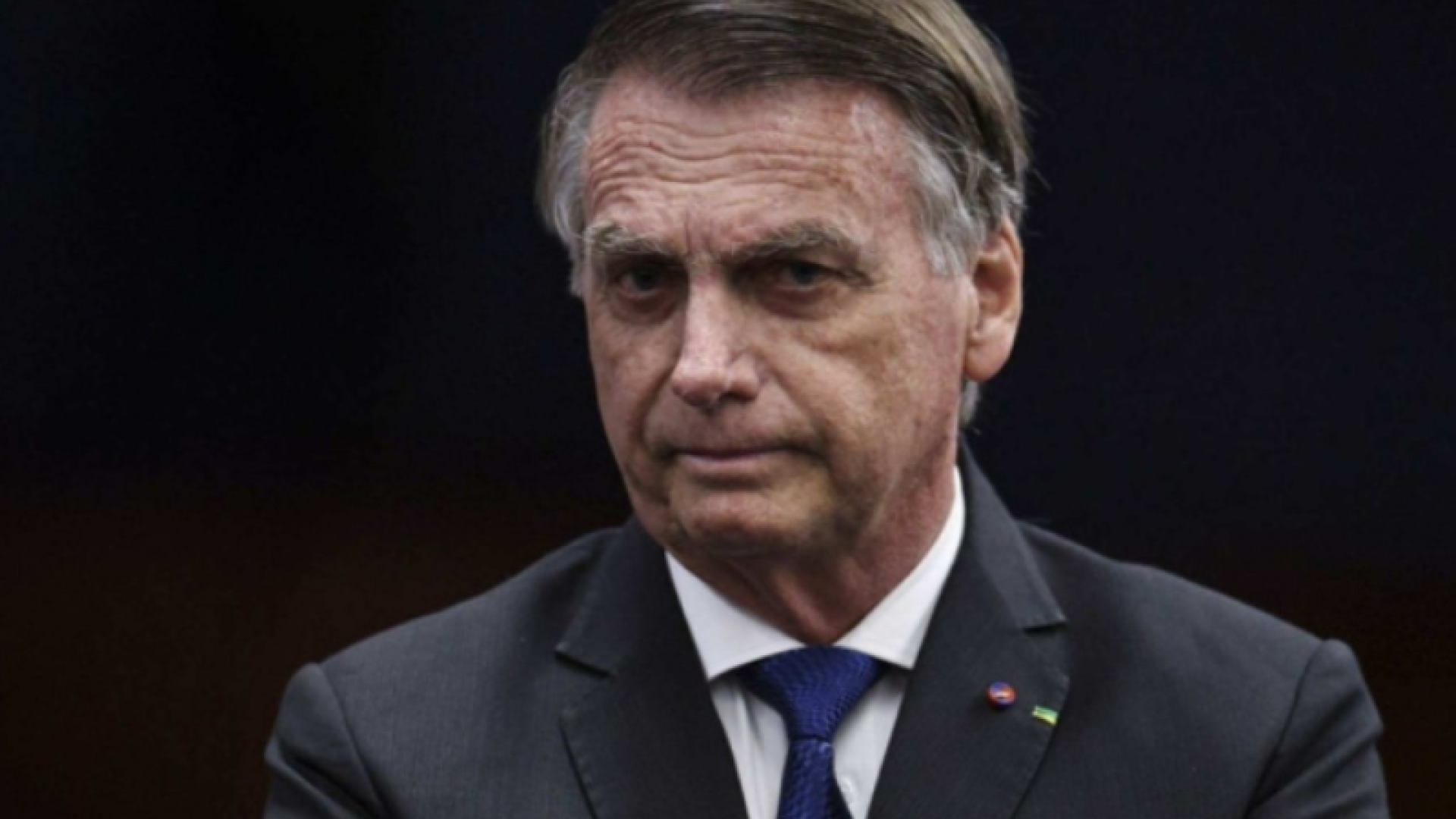 Maioria dos brasileiros apoia prisão domiciliar de Bolsonaro segundo pesquisa Quaest