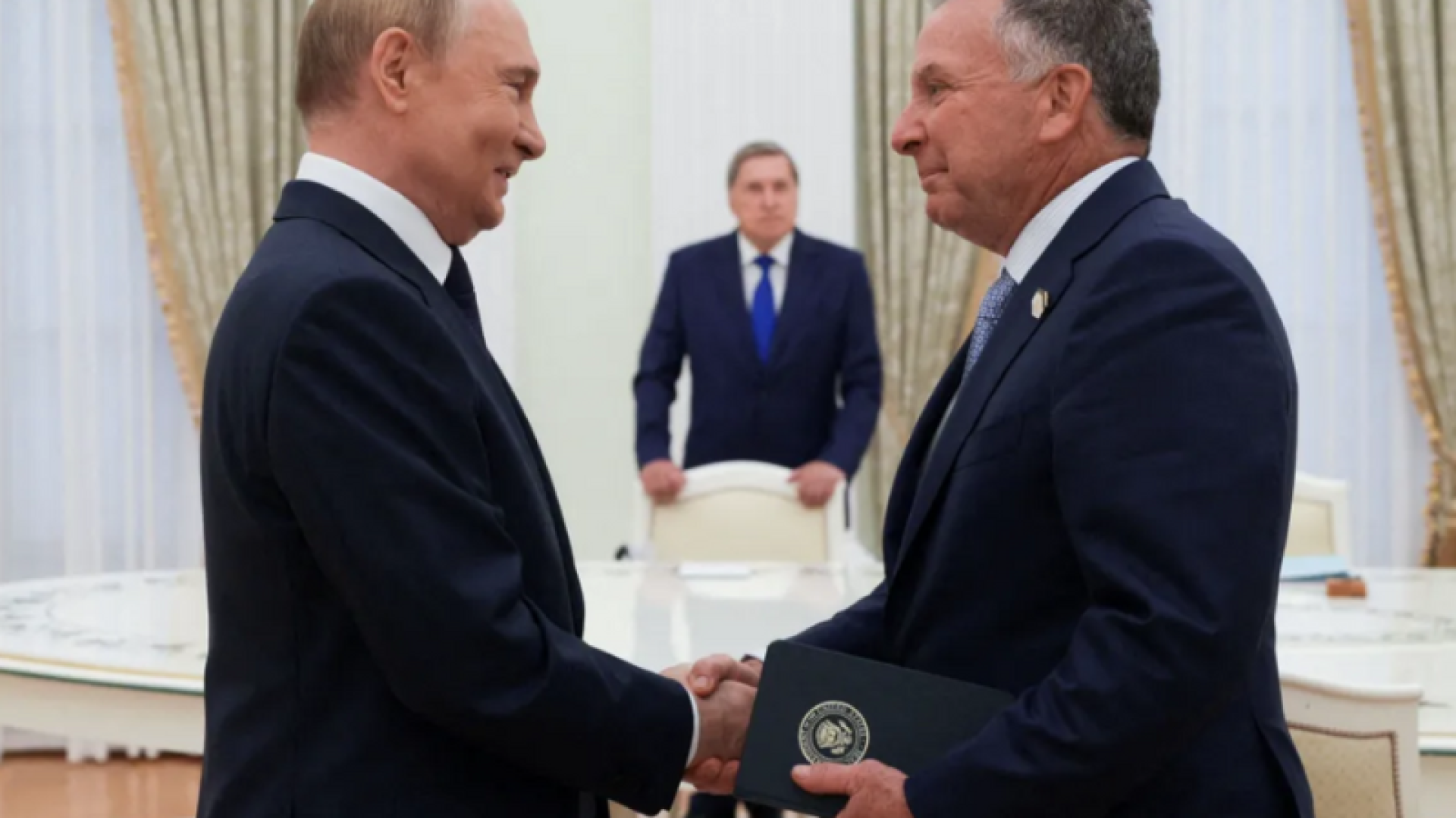 O enviado especial do ex-presidente dos Estados Unidos, Donald Trump, afirmou que o presidente da Rússia, Vladimir Putin, teria aceitado