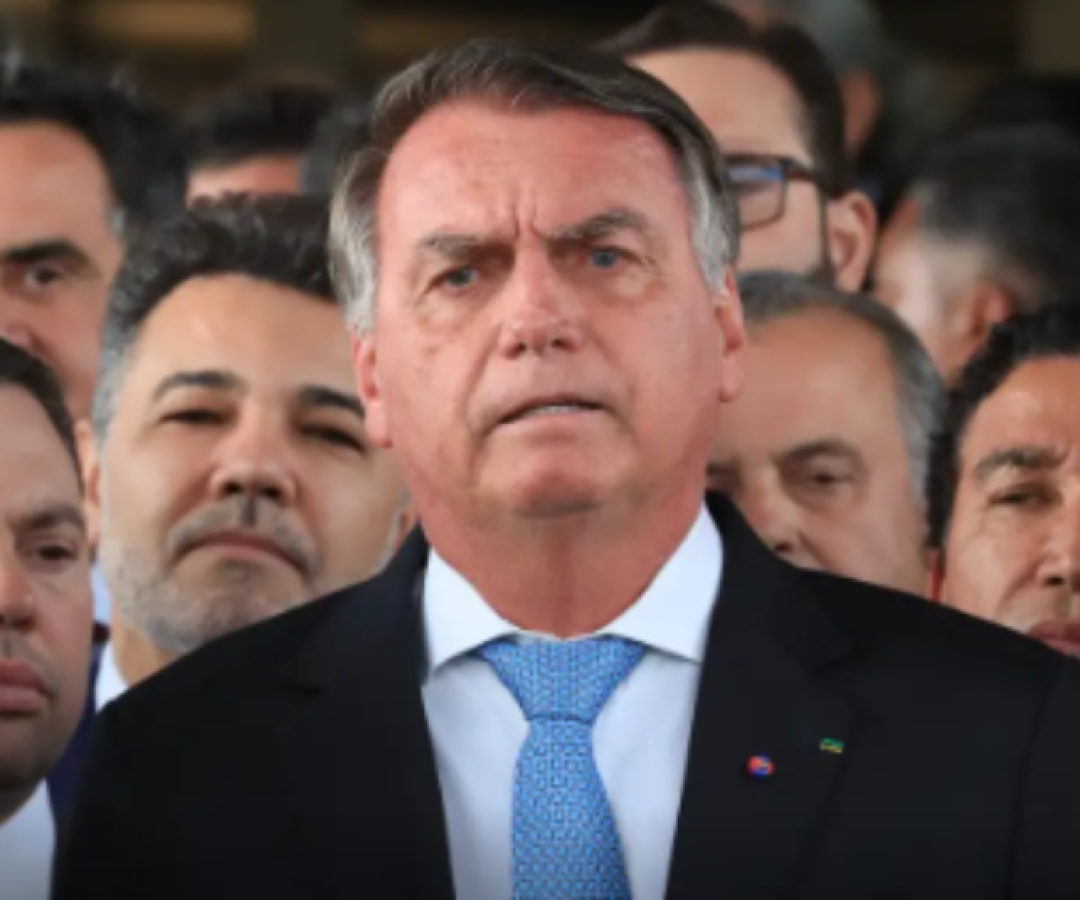 PGR defende reforço de policiamento perto da casa de Bolsonaro