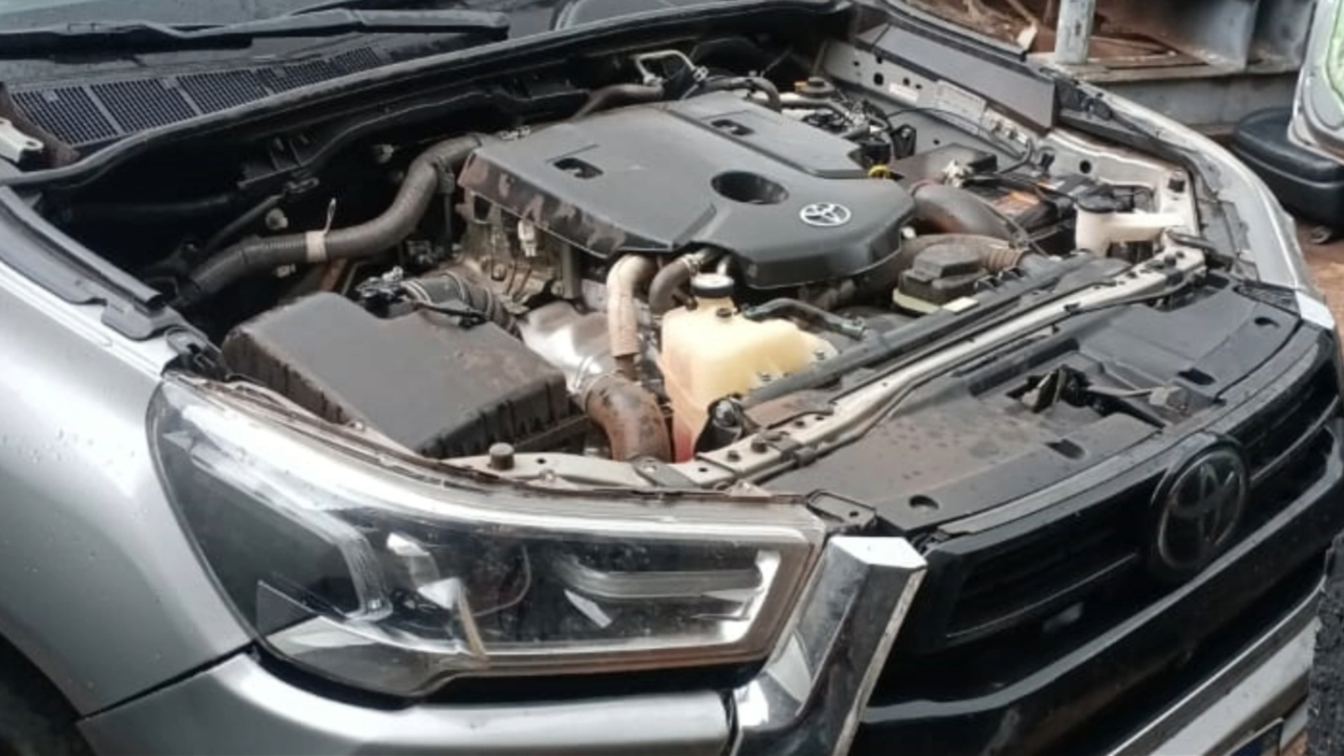 Operação “Cavalo de Troia”em Uberlândia contra furto e desmanche de caminhonetes Hilux Operação “Cavalo de Troia”em Uberlândia contra furto e desmanche de caminhonetes Hilux