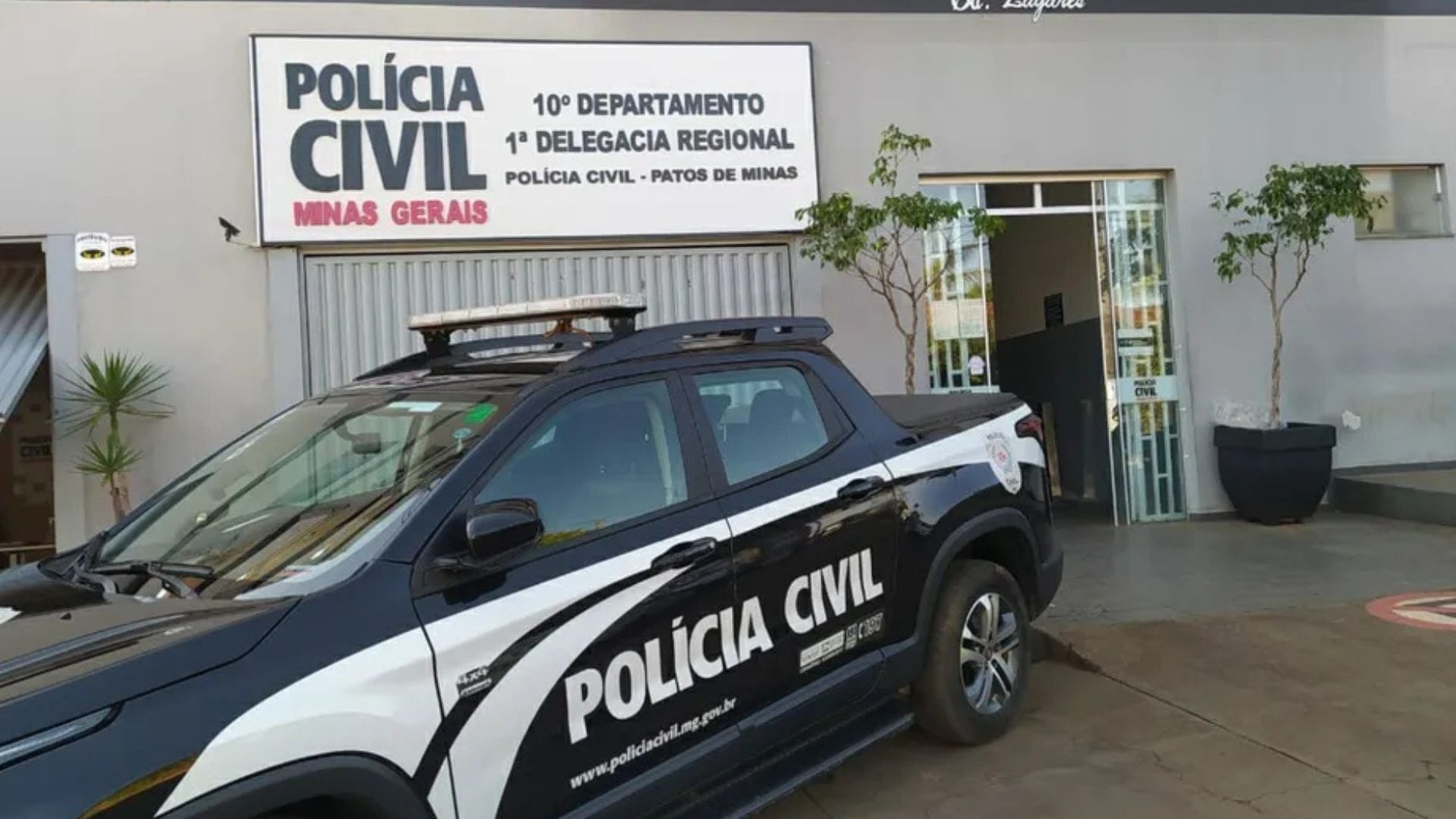 Padrasto é preso em MG por oferecer dinheiro à enteada