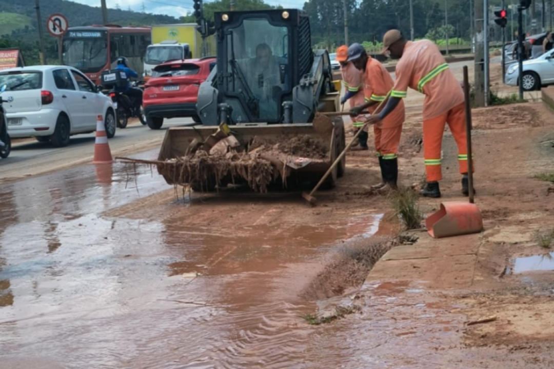 Minas decreta luto oficial e intensifica ações após tragédia das chuvas