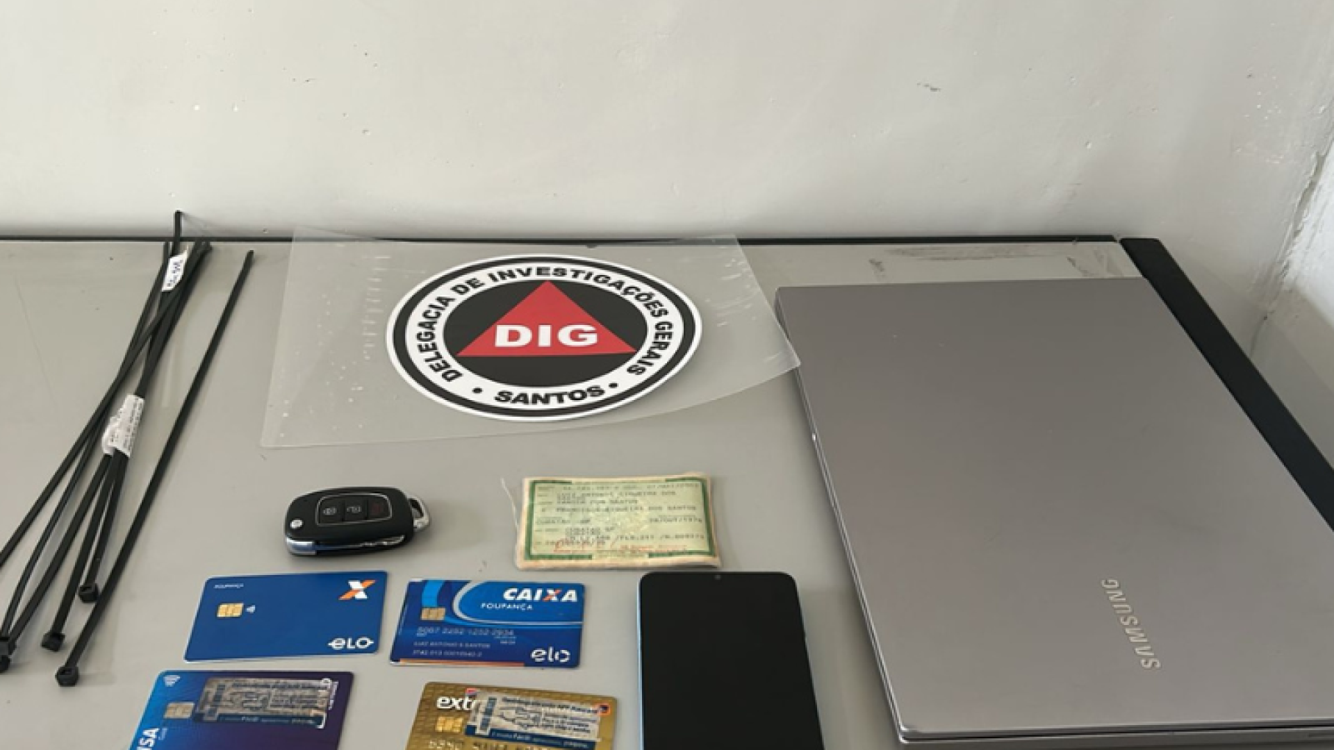 Esquema milionário de desvio de cargas no Porto de Santos termina com duas prisões