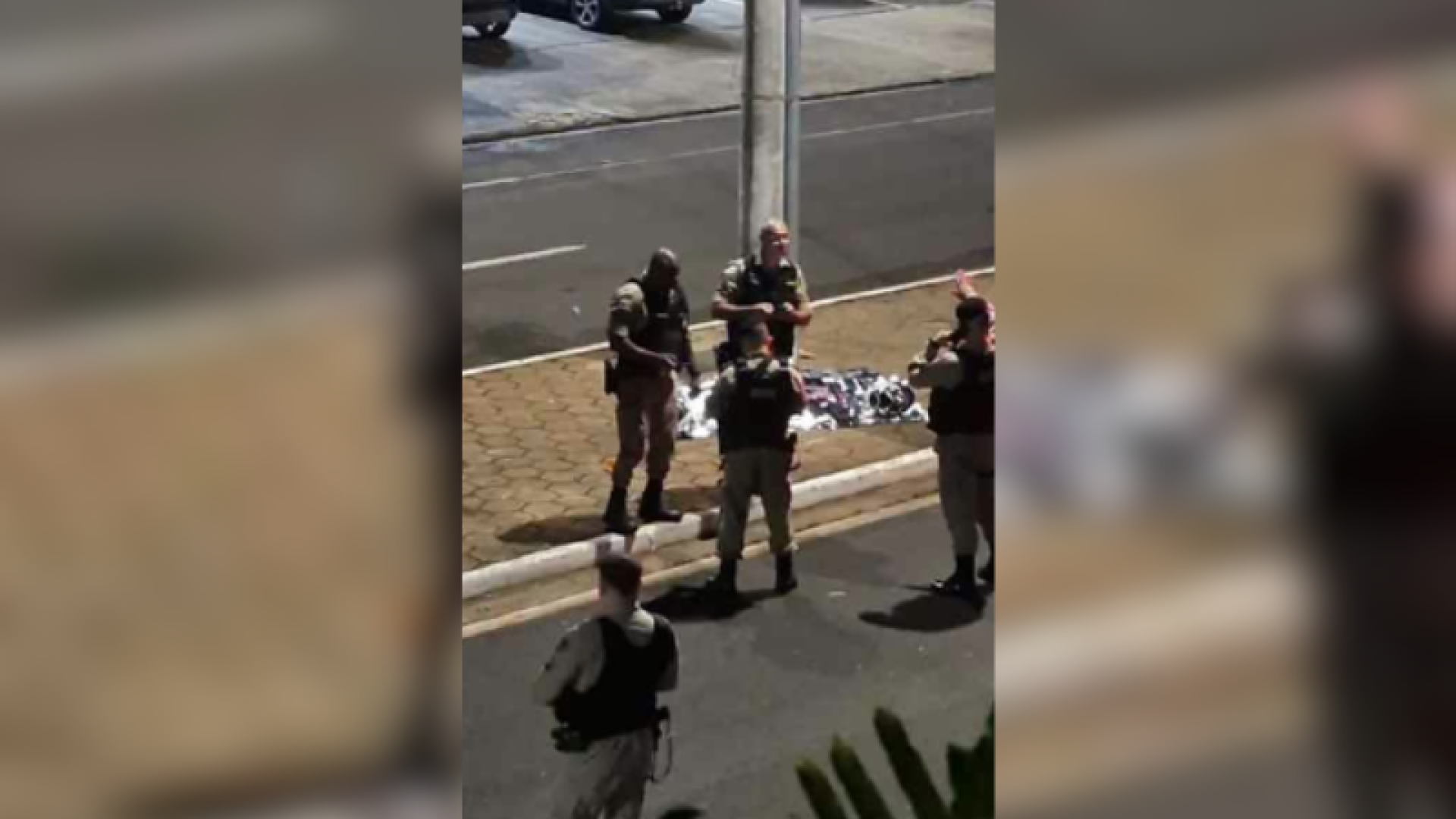 Motociclista de 18 anos morre e jovem fica ferida em acidente grave em Uberaba