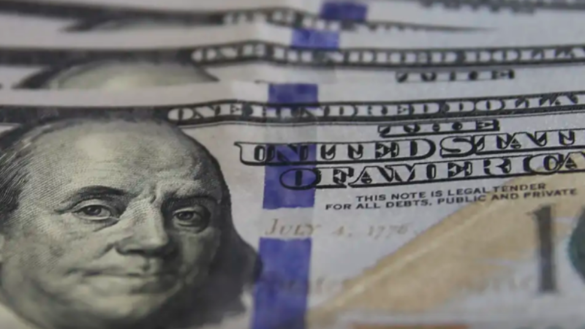 Dólar sobe e petróleo dispara com ataque militar ao Irã; entenda