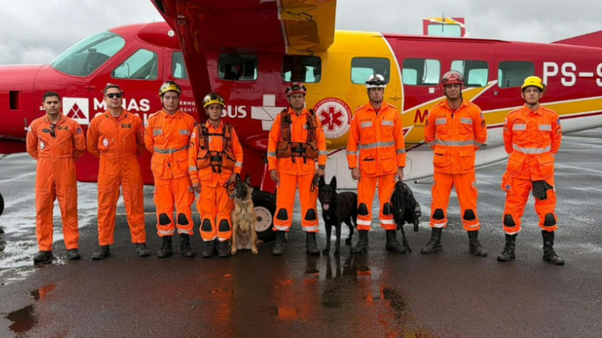 Uberlândia e Uberaba enviam bombeiros para reforçar buscas em Juiz de Fora