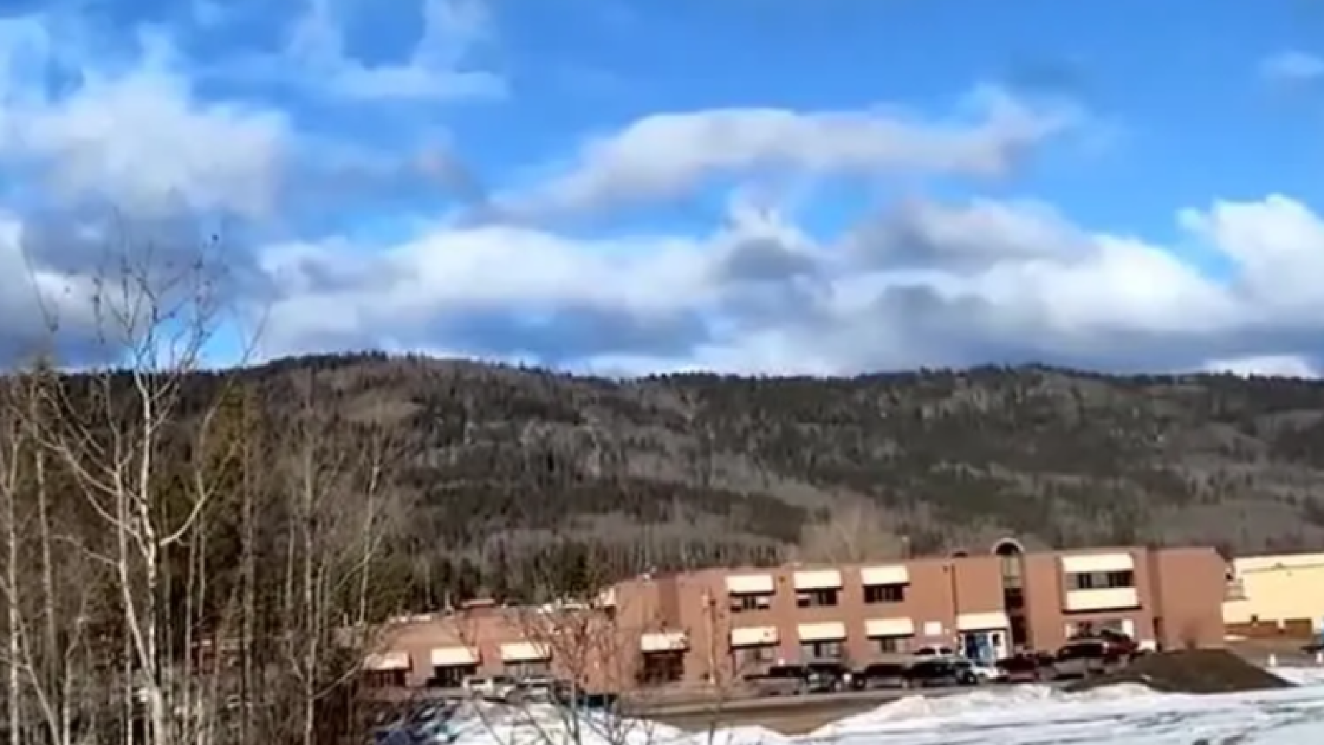 Ataque a tiros em escola no Canadá deixa dez mortos e mais de 25 feridos