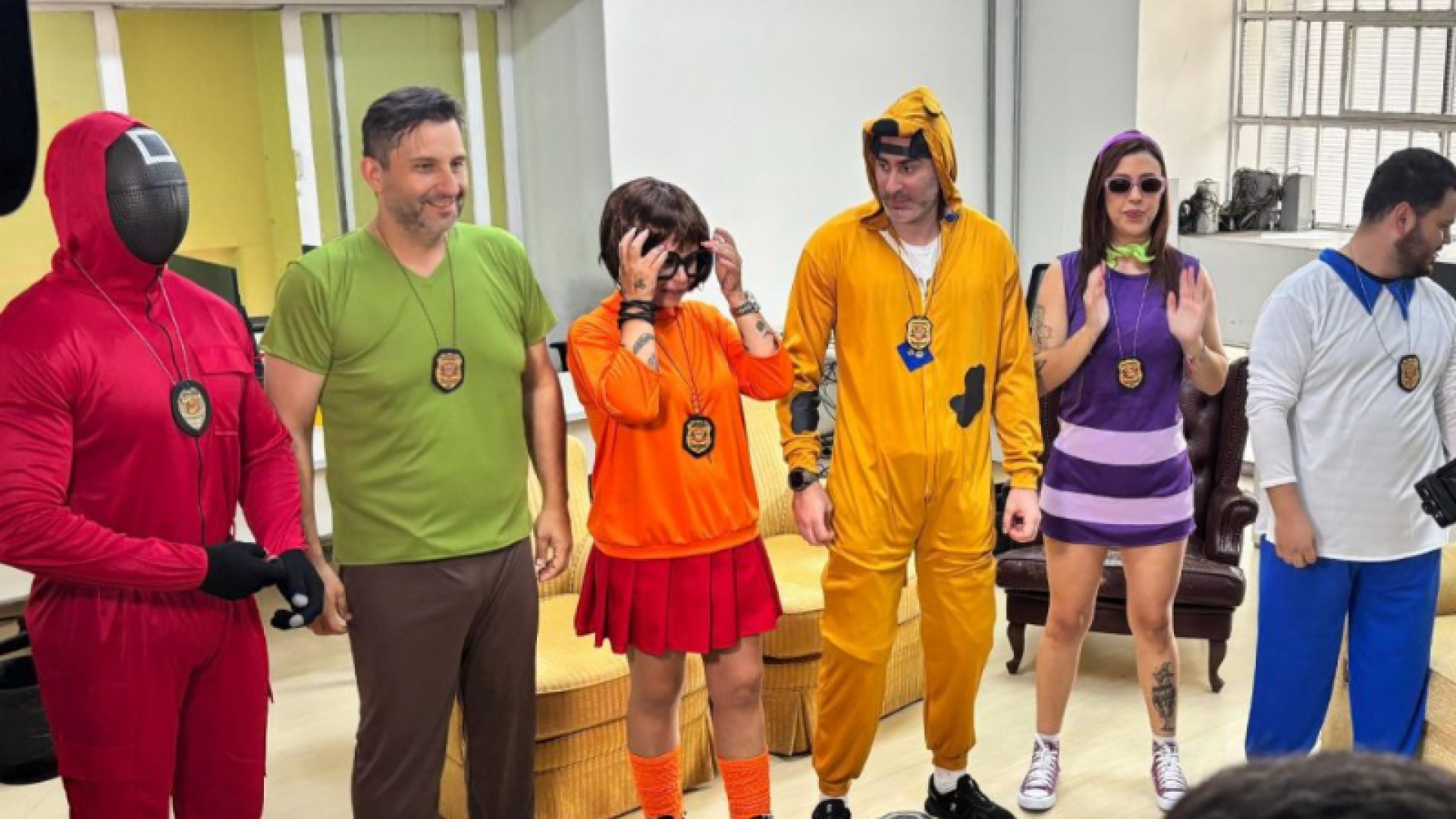 Policiais fantasiados de Scooby-Doo prendem trio por furtos no Carnaval de SP