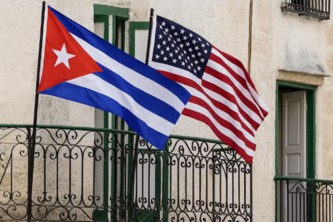 Manifestantes atacam sede do Partido Comunista em protesto contra apagões em Cuba