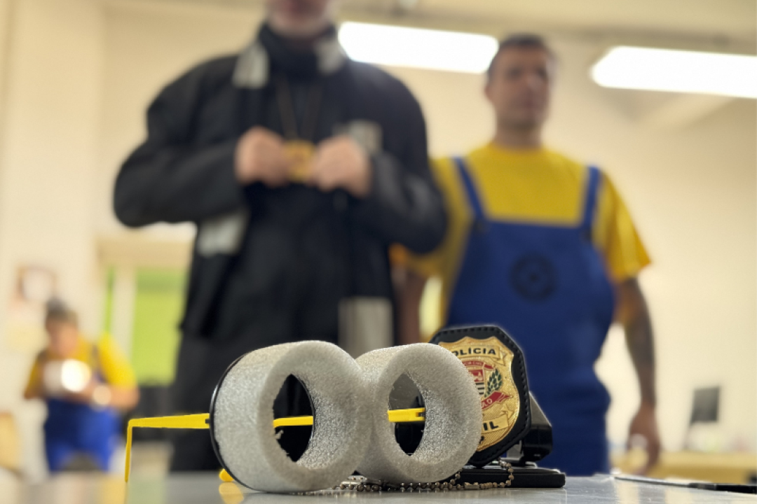 Disfarçados de ‘Minions’, policiais prendem quatro no Carnaval de SP