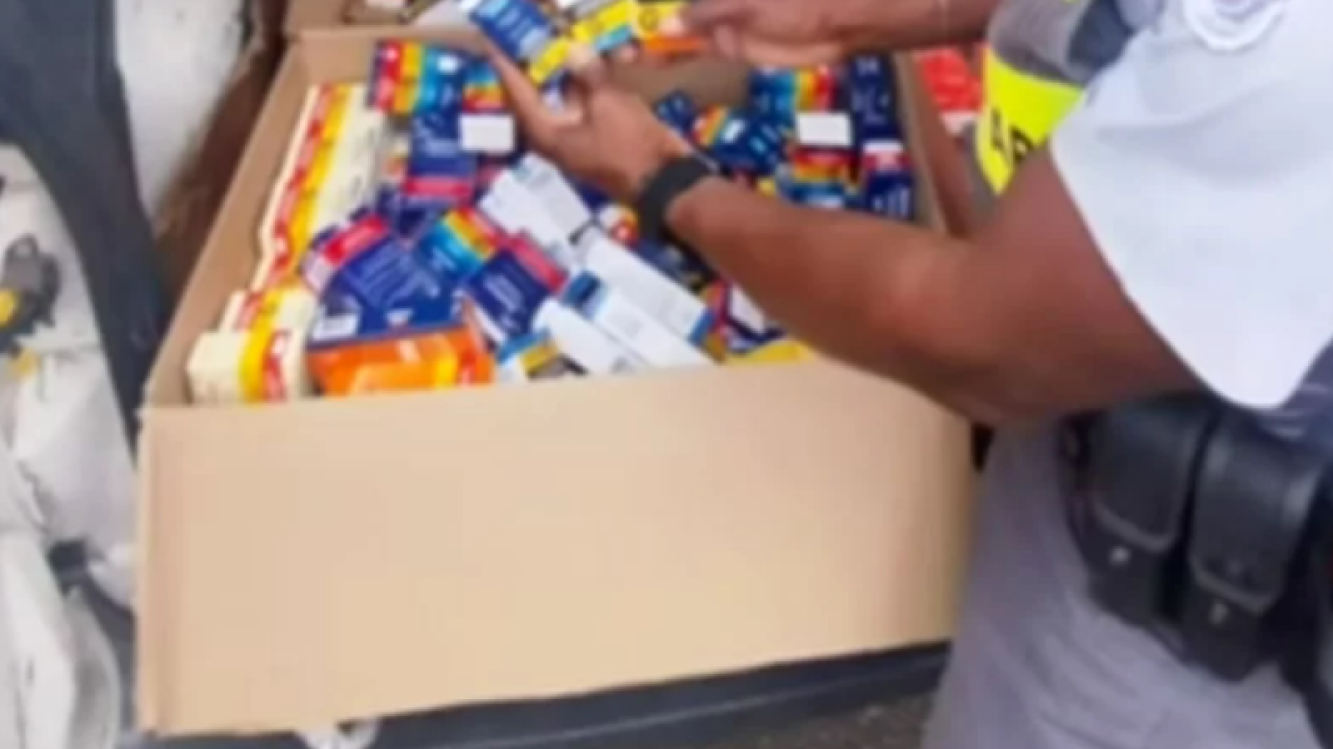 Operação na Anchieta apreende medicamentos controlados sem nota fiscal